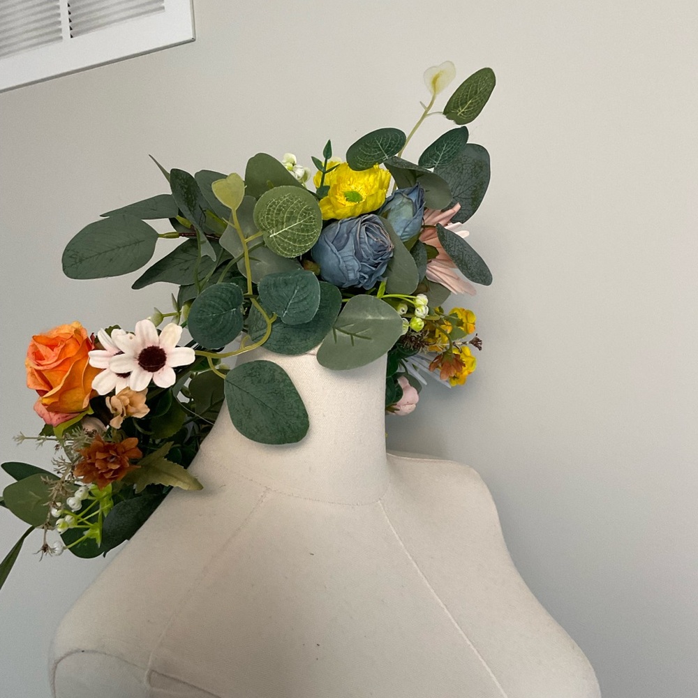 Midsommar Inspired, Custom Handmade Floral Headpiece - Picture 4 of 6